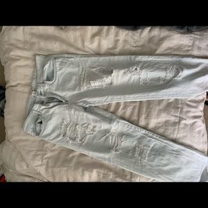 Distressed Boyfriend Jeans